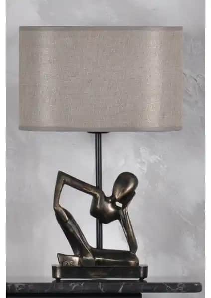 Modern Dizayn İnsanı ve Kedi Abajur Gold Bej Modelleri Ev Dekorasyonuna Şıklık Katıyor