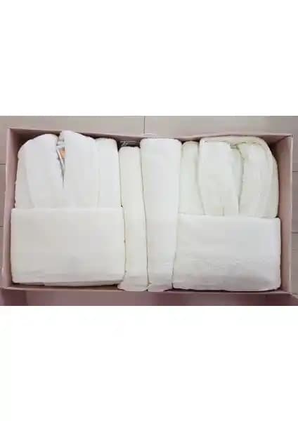 Özdilek Aile Bornoz Setleri Karşılaştırması: Carmin ve Gri Krem Modellerinin Özellikleri