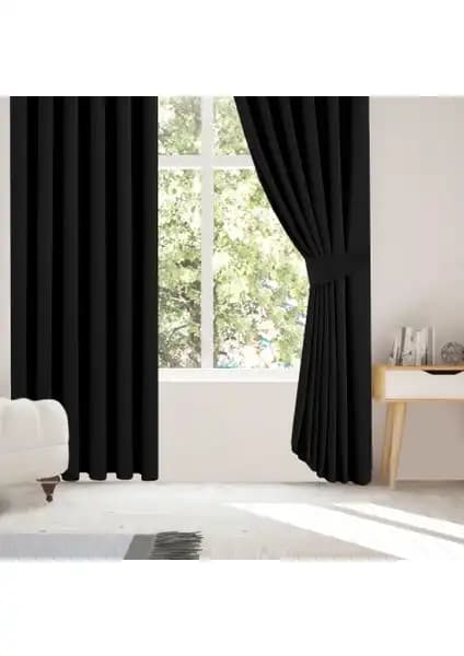 Perhal Siyah Black Out ve Pierre Cardin Blackout Perde Karşılaştırması: Özellikler ve Kullanıcı Yorumları 2