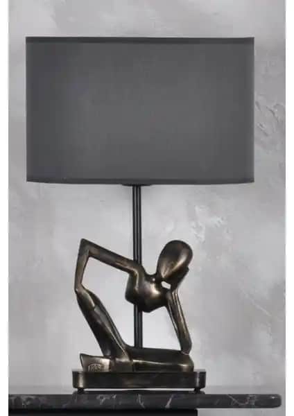 Qdec Modern Dizayn Abajurların Karşılaştırması: İnsan ve Kedi Tasarımları Üzerine Detaylı İnceleme