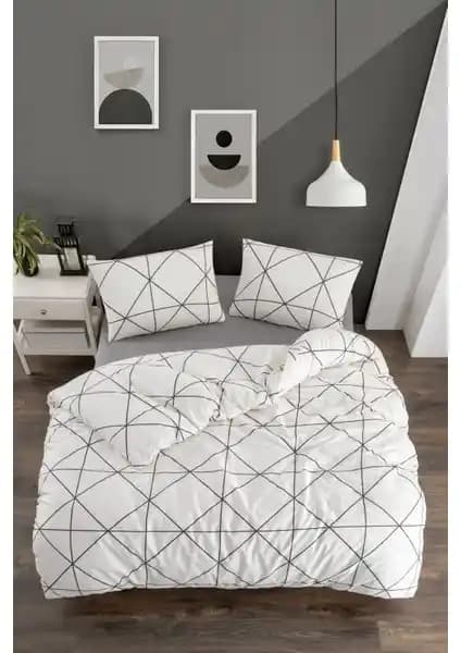 Valezium Mektup ve Pembe Lila Çift Kişilik Nevresim Takımları Karşılaştırması