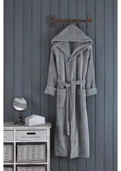 Varol Biyeli Kapşonlu ve Şal Yaka Bambu Bornoz Karşılaştırması: Hangi Model Sizin İçin Uygun