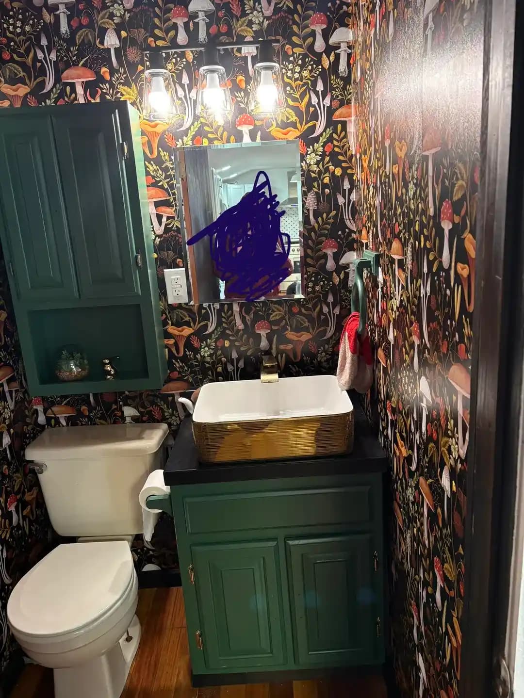 Küçük Yarım Banyoda Ekonomik ve Estetik Yenileme: Tasarım ve Maliyet Analizi