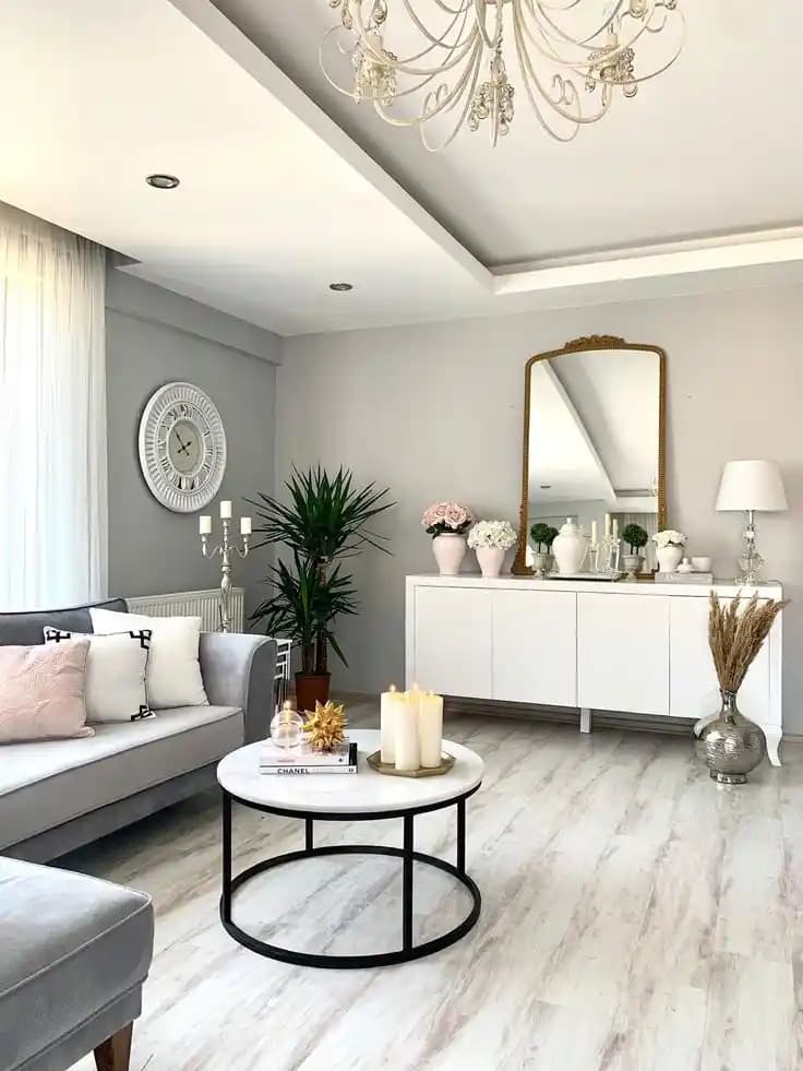 Oturma Odası Dekorasyonunda Düzenleme ve Renk Seçimi İçin Pratik İpuçları