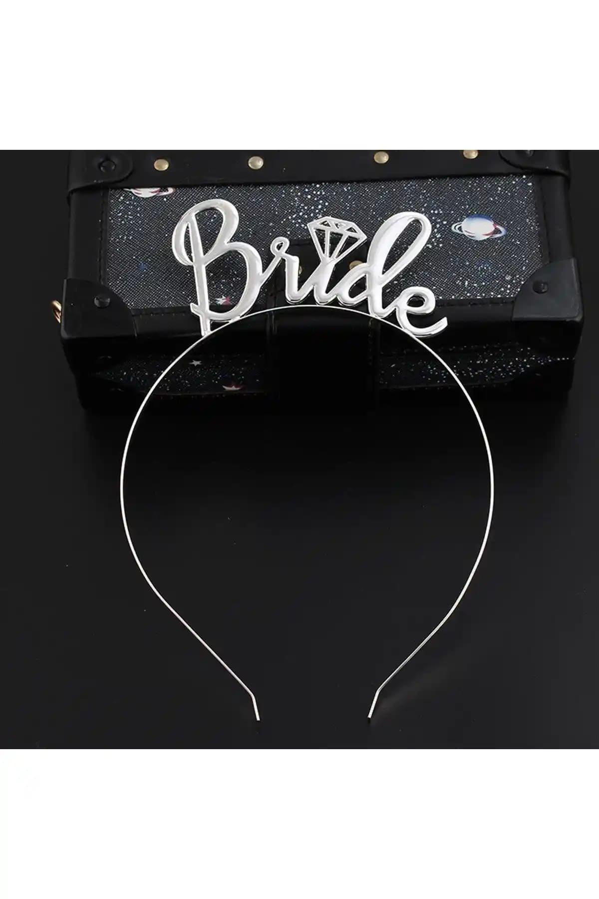 Huzur Party Store Bride Yazılı Metal Taç Şıklık ve Dayanıklılık Sunan Gelin Aksesuarı