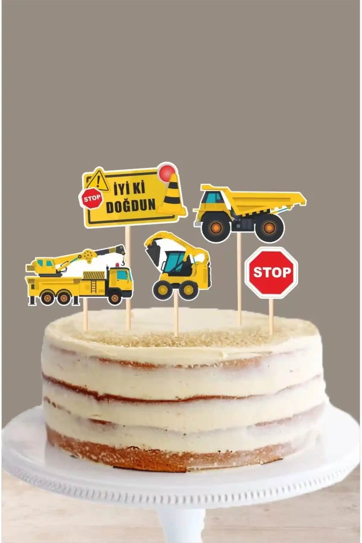Neşeli Günlerim İş Makinaları Kürdanlı Pasta Süsü - Renkli ve Eğlenceli Pasta Dekorasyonu