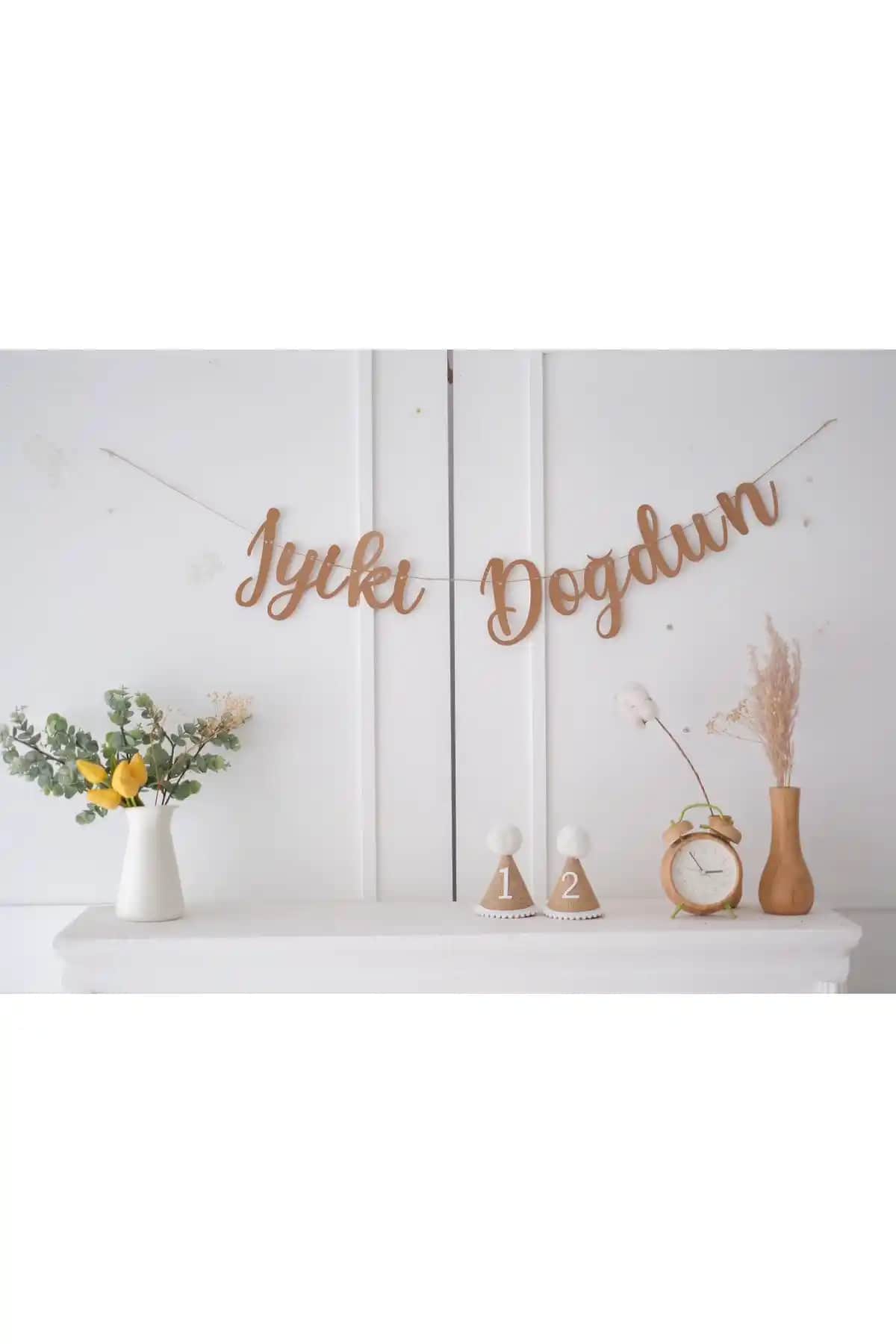 Partifabrik İyi ki Doğdun Kraft Retro Renk Yazı Süs Dekoratif Ürünleri Trendyol'da