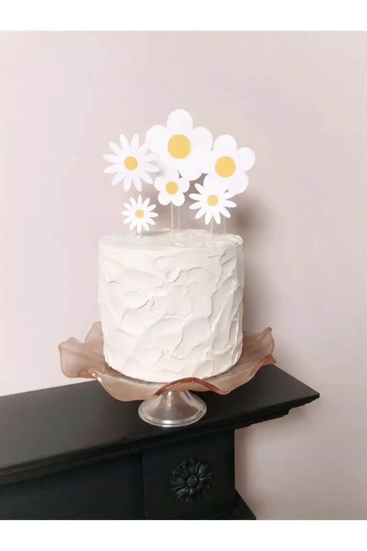 Partifabrik Papatya Temalı 6'lı Pasta Süsü Renkli ve Pratik Dekorasyon Seçeneği