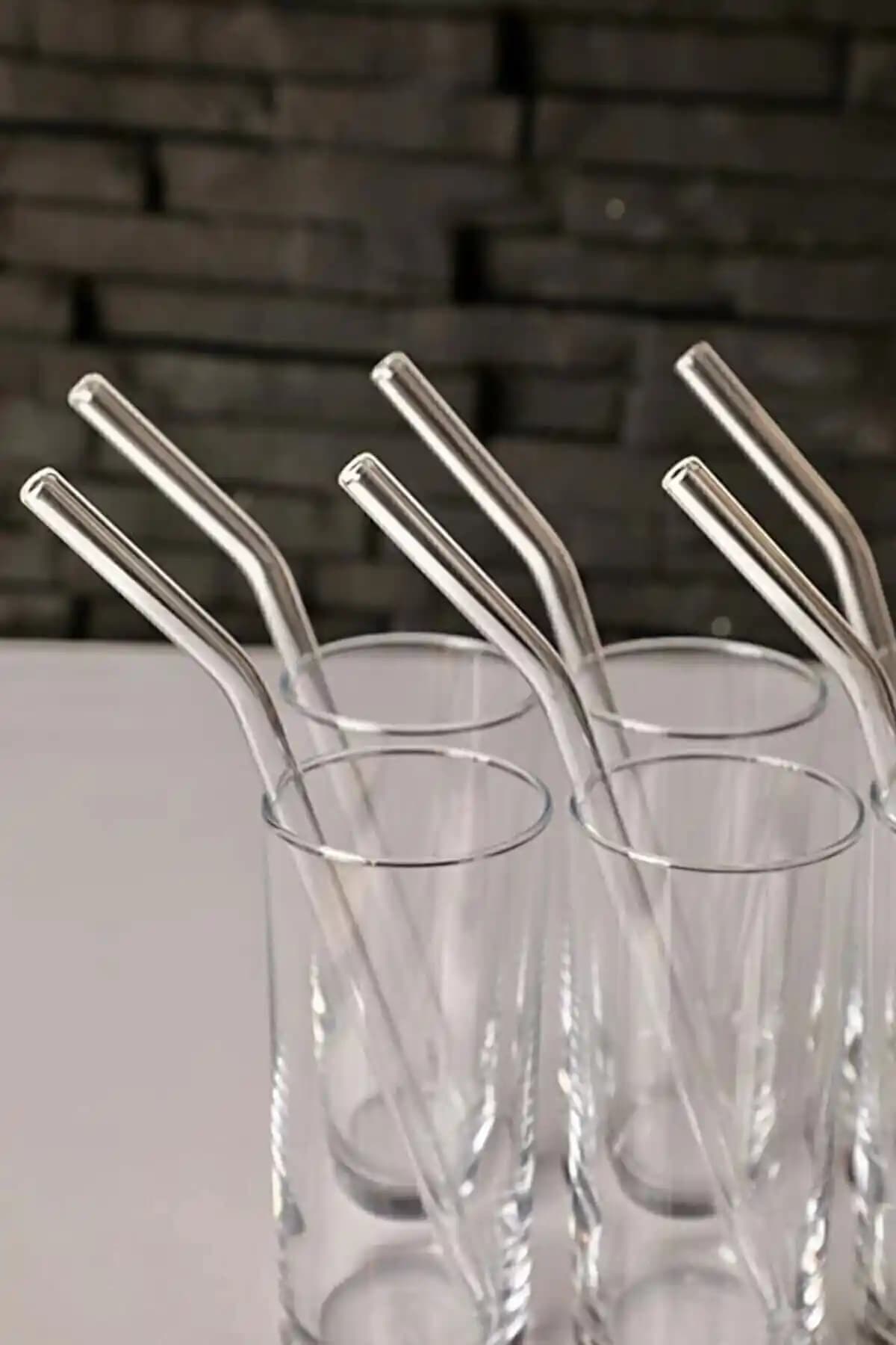 Türkiye Menşeli Sürdürülebilir Cam Pipetler - Modern ve Çevre Dostu Tasarım