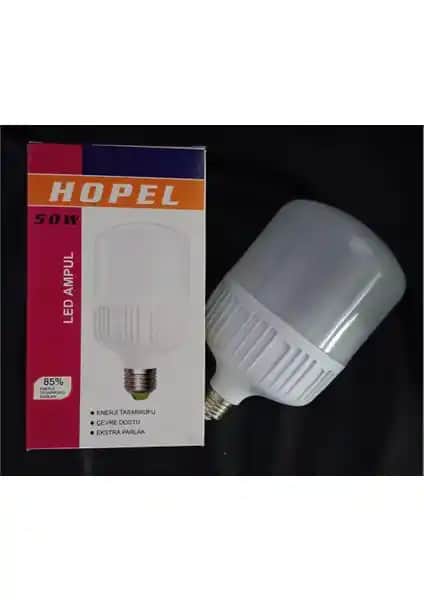 Hopell 50 Watt ve Panasonic 14W E27 Günışığı LED Ampul Karşılaştırması