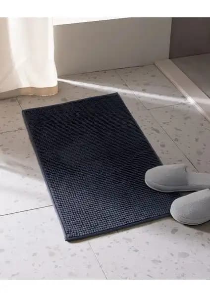 Madame Coco Banyo Paspası Karşılaştırması Bej ve Koyu Mavi Modelleri 2