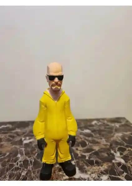 Breaking Bad Walter White 15CM Figür Koleksiyonunuza Zarif ve Detaylı Bir Parça Ekleme Fırsatı