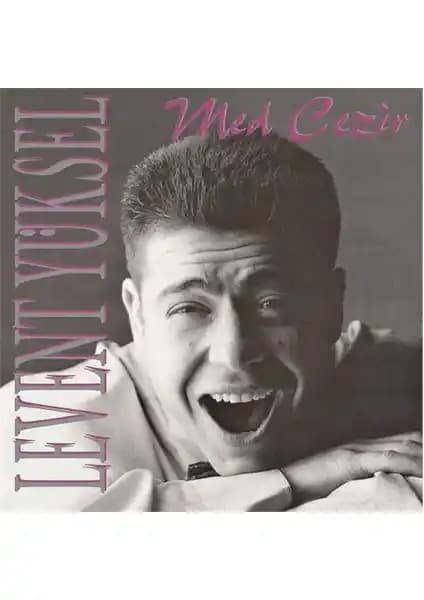 Levent Yüksel'in Med Cezir Albümü: Yüksek Kalite ve Duygusal Şarkılarla Dolu Bir Plak Deneyimi