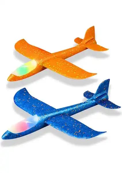 Çocuklar İçin Güvenli ve Eğlenceli LED Uçak Oyuncakları: Fırlatma ve Çoklu Modlar ile Gelişim Destekli