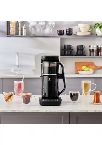 Karaca Robotea Pro Quartz 4 in 1 Çok Fonksiyonlu Çay ve Kahve Makinesi Özellikleri
