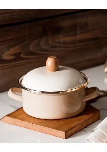 Madame Coco Bonneville 16 cm Emaye Tencere Modern Tasarım ve Dayanıklılık Bir Arada