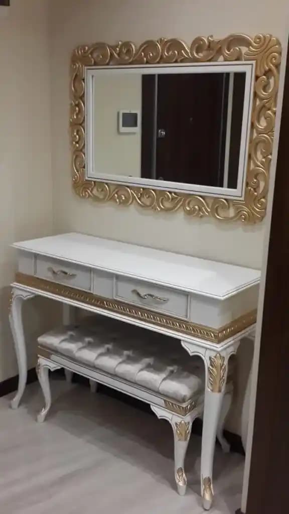 Antre Dekorasyonunda CENEYRA DA1202BG Aynalı Dresuarın Fonksiyonel ve Estetik Rolü