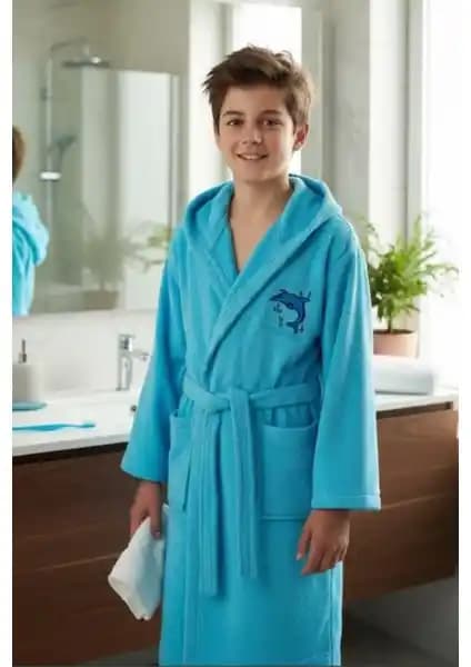 Hera Textile Kapüşonlu Turkuaz Bornoz ile Philippus Bukleli Genç Kapüşonlu Bornoz Kıyaslama