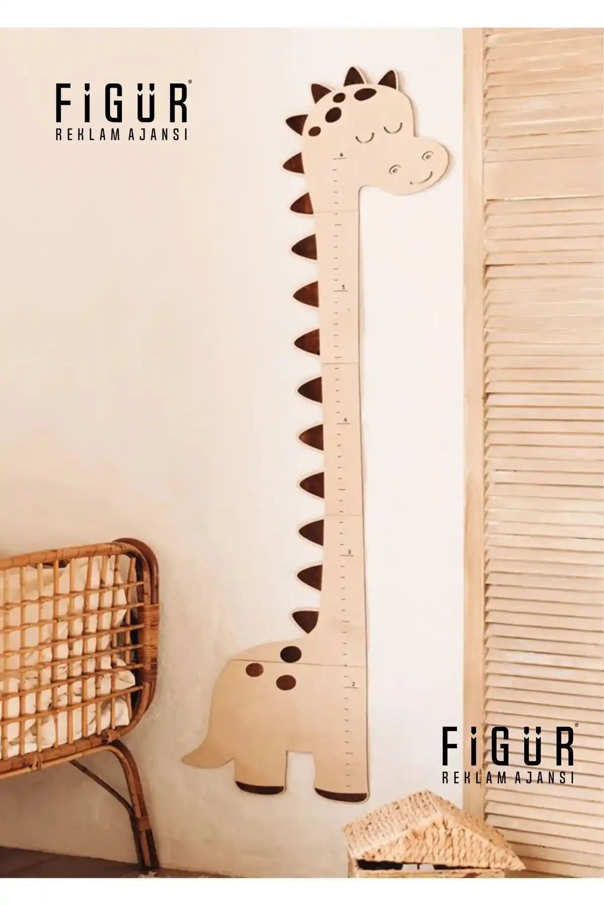 Ahşap Büyüme Cetveli: Doğa Temalı, 4 Parçalı Çocuk Odası Boy Ölçüm Dekoru