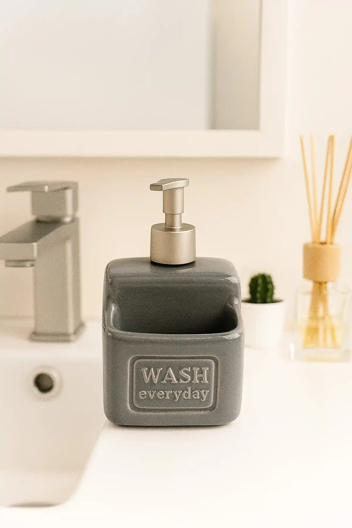 MAKRİ HOME Seramik Sıvı Sabunluk ve Süngerlik—500 ml Kapasiteli, Gri, Modern Tasarım