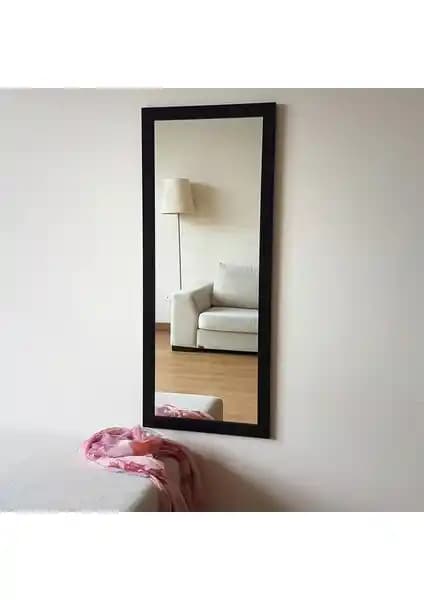 Dekoratif Aynalar Karşılaştırması: NeoStill ve Tarz Design Modelleri İncelemesi