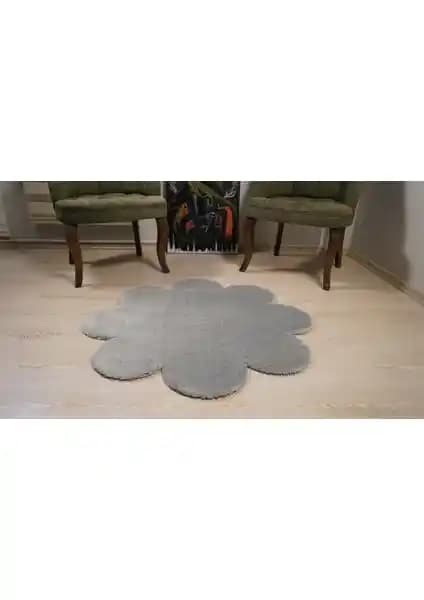 Besely Açık Gri Papatya Model Peluş Halı - Yumuşak, Kaymaz ve Dekoratif Tasarım