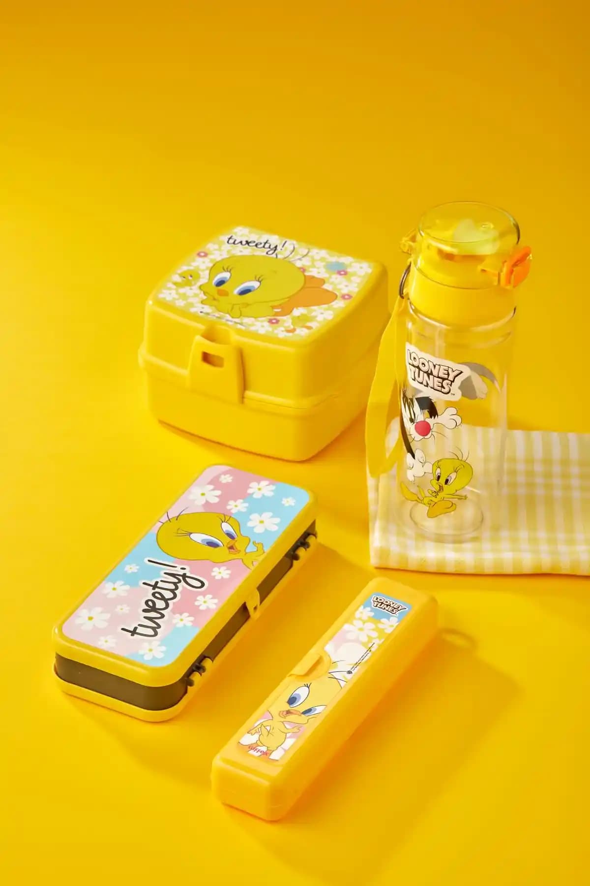 Genel Markalar Çatal Kaşıklı 4 Bölme 2 Katlı Beslenme Kutusu Seti İncelemesi