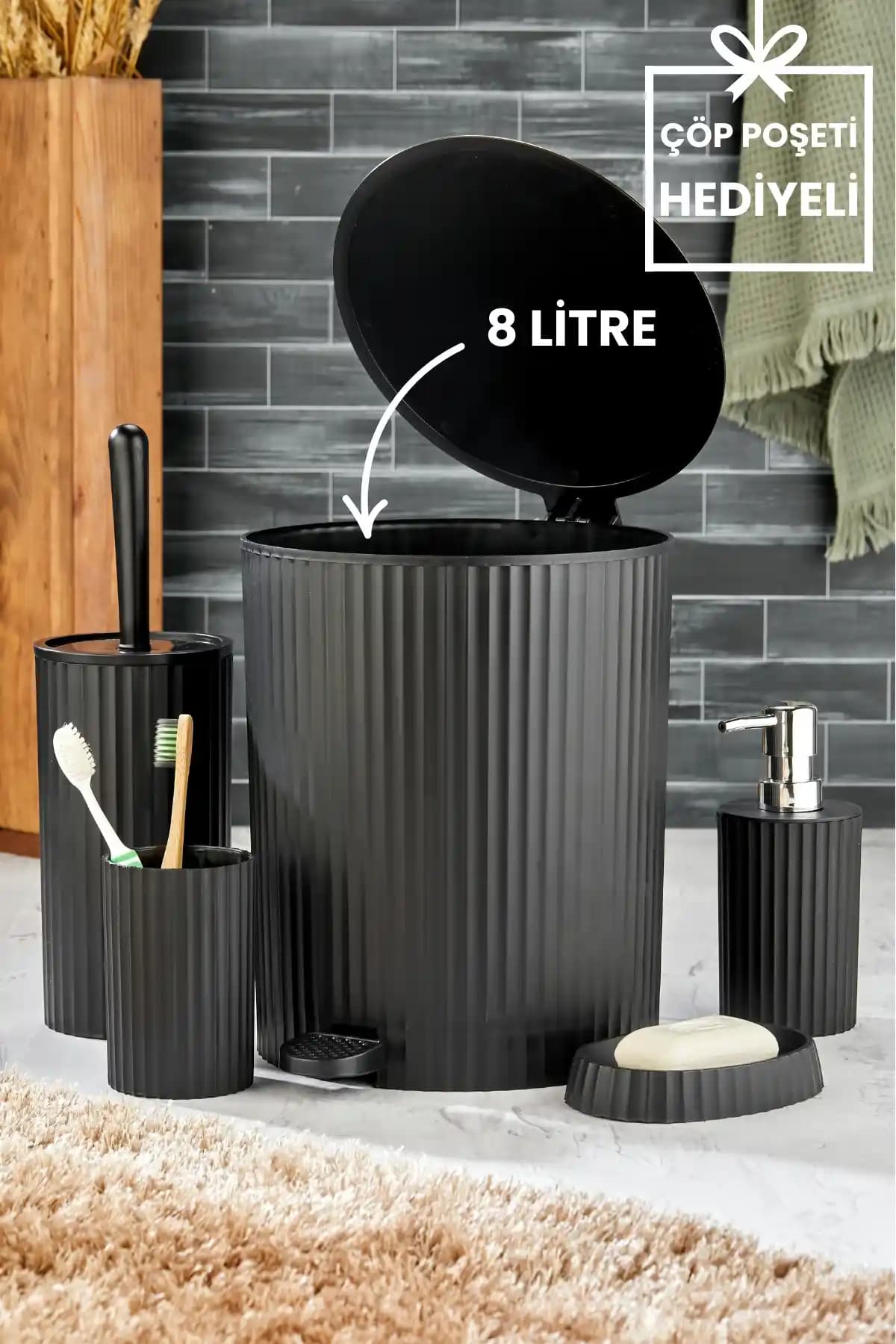 Homie 5 Parça Pedallı Banyo Seti Siyah Plastik Modern Tasarım ve Fonksiyonellik