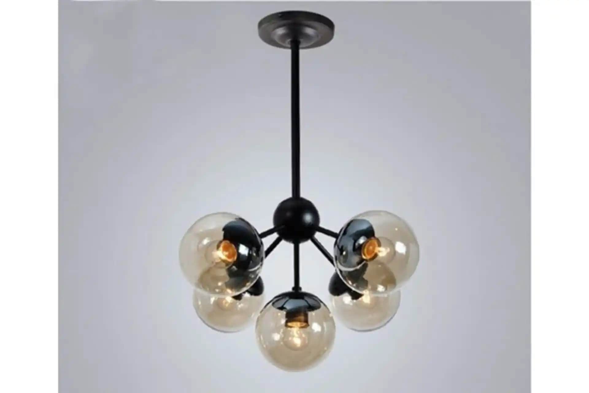 Cam Balon Avize Modelleriyle Dekorasyonunuza Zarif ve Modern Dokunuşlar Ekleyin