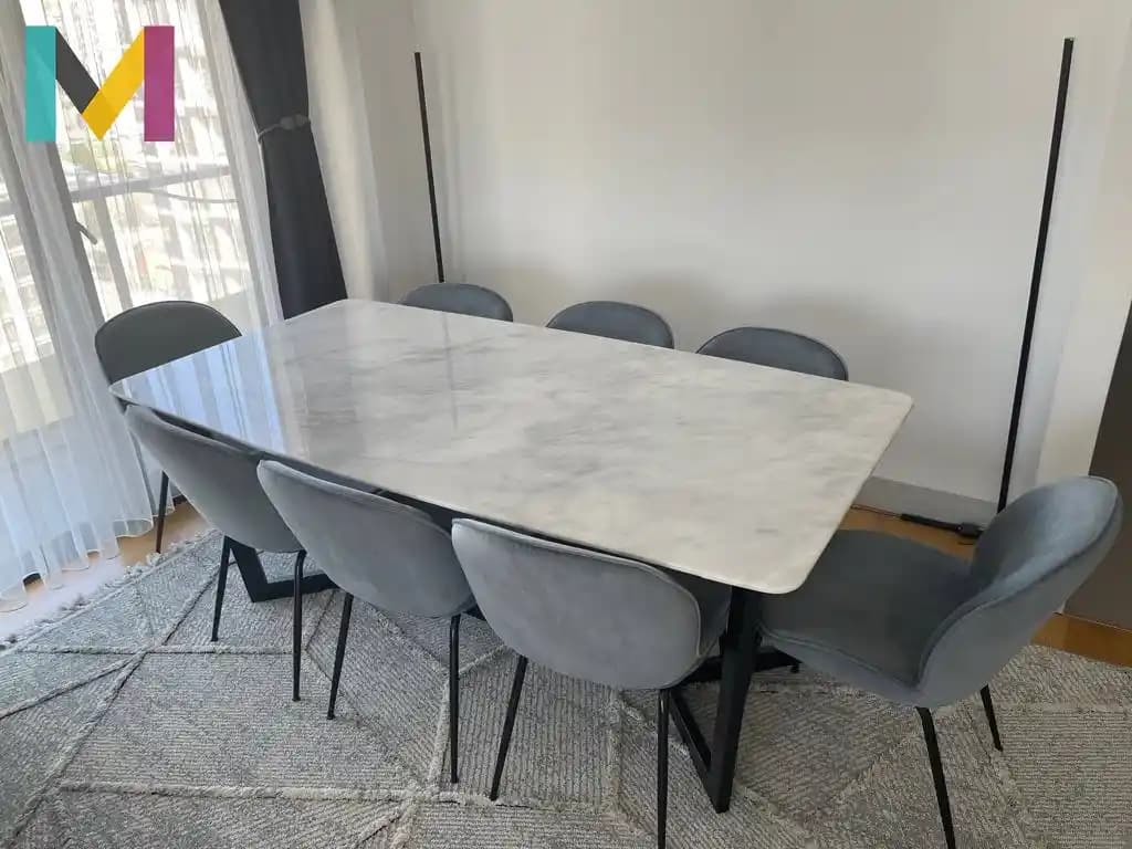 İkinci El Mermer Masalar ile Dekorasyonunuzu Zenginleştirin ve Şıklık Katın