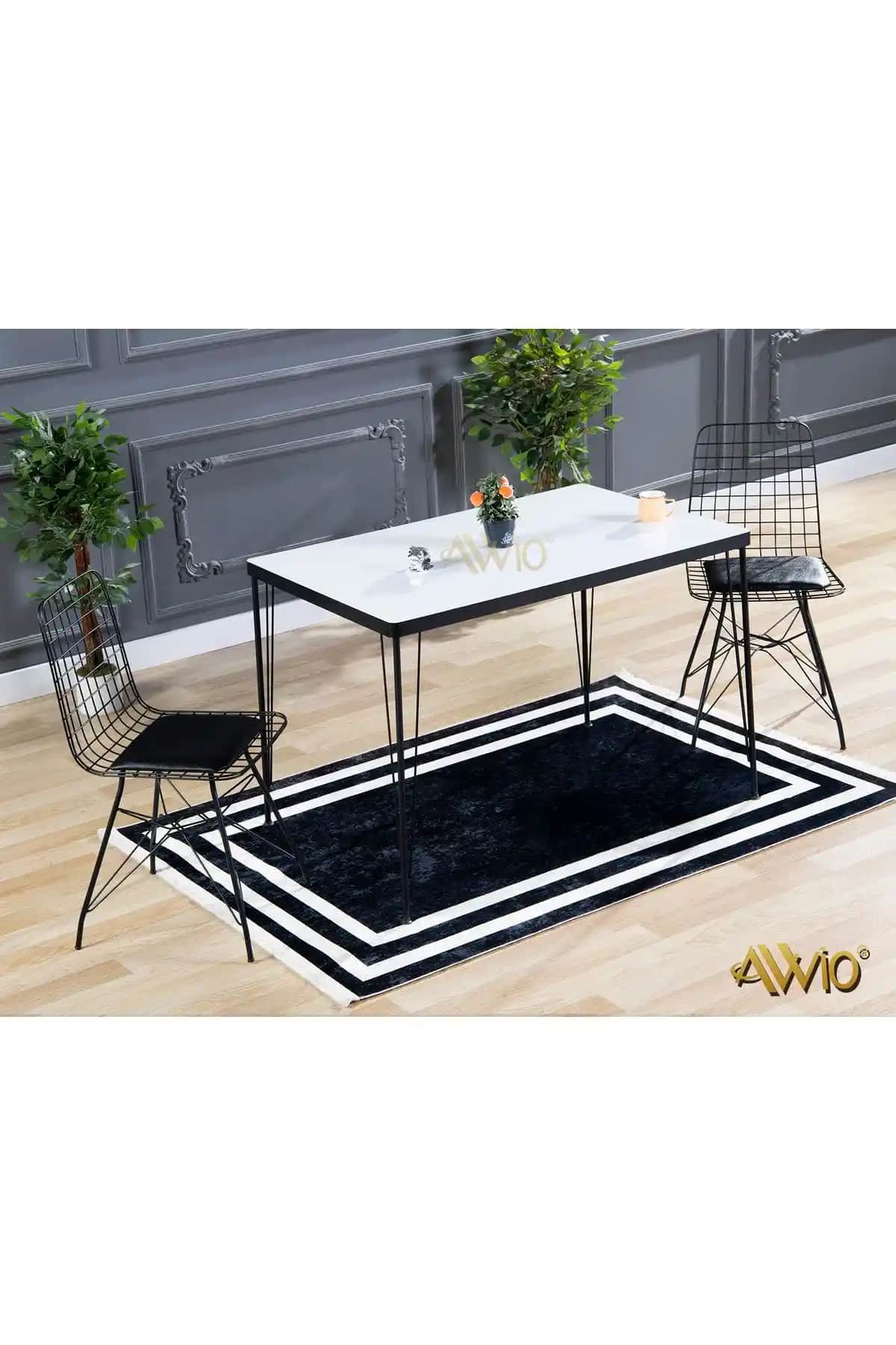 Küçük Alanlar İçin Şık ve Fonksiyonel 2 Kişilik Mutfak Masası Takımı Seçenekleri