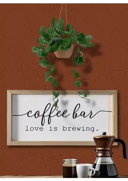 Ahşap Çerçeveli Kahve Köşesi: Estetik ve Fonksiyonellik Bir Arada Sunan Dekoratif Ürün