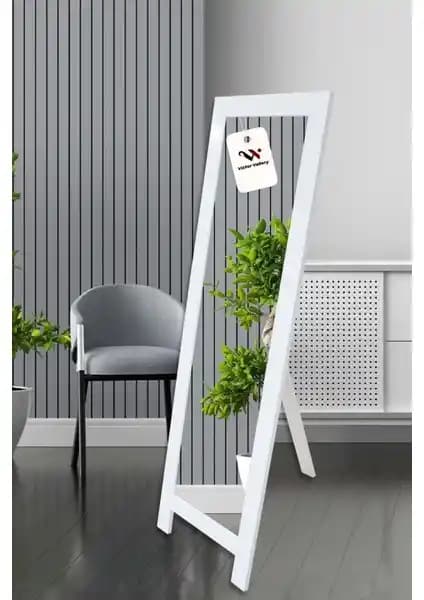 Ayaklı Beyaz Ahşap Boy Aynası: Modern ve Şık Dekorasyon Parçası