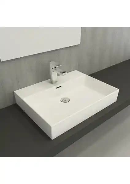 Bocchi Milano 60 cm Lavabo: Modern Tasarım ve Dayanıklılık Sunan Şık Banyo Ürünü