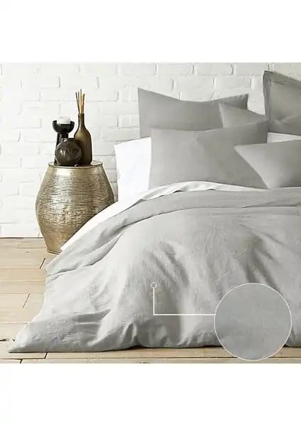 Caqqa Gri Çift Kişilik Lastikli Pamuk Nevresim Takımı: Şık ve Konforlu Yatak Odası Dekorasyonu