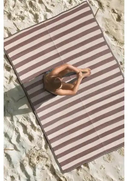 Caretta Home Katlanabilir Halı: Çok Amaçlı Dayanıklı ve Estetik Tasarım