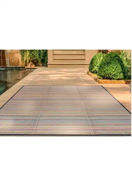 Doğa ile Uyumlu ve Pratik Kullanımlı Kamp ve Piknik Hasır Pembe