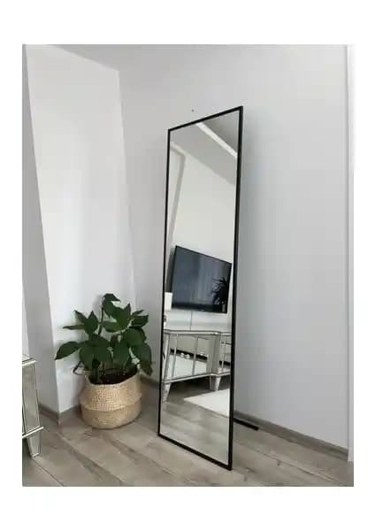 Effe Yapı Dekor Siyah Metal Çerçeveli Dikdörtgen Ayaklı Ayna Özellikleri ve Kullanım Alanları