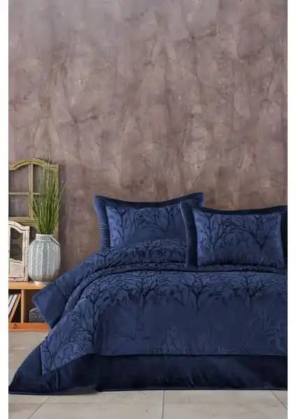 Elart Çeyizlik Yatak Örtüsü Takımı: Şık ve Fonksiyonel Büyük Ebatlı Kadife Tasarım