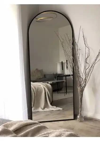 Enc Home Metal Ayaklı Boy Aynası: Modern ve Dayanıklı Ev Dekorasyonu İçin Uygun