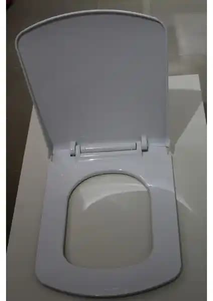Hakersan Yavaş Kapanan Kare Klozet Kapağı: Modern, Dayanıklı ve Estetik Banyo Çözümü