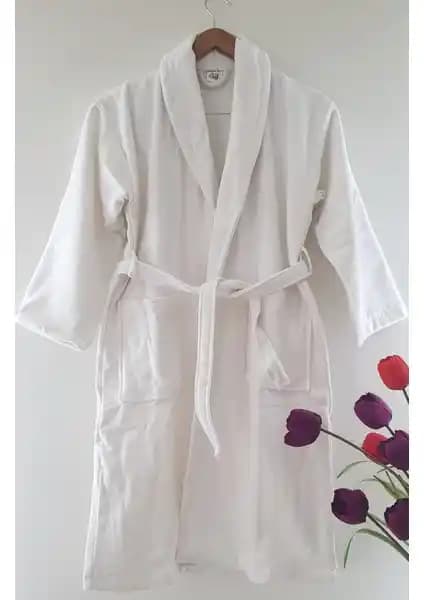 Kadife Tasarımlı My Sweet Baby Çocuk Bornozu Konfor ve Şıklık Sunar