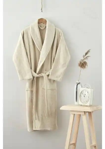 Kısayol Ev-X Mikrocoton Bornoz: Konfor ve Şıklığı Bir Arada Sunan Büyük Beden Seçenekleri