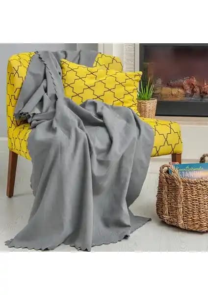 Latuda Concept Tekli Koltuk Örtüsü Modern Tasarım ve Çok Yönlü Koruma Çözümü