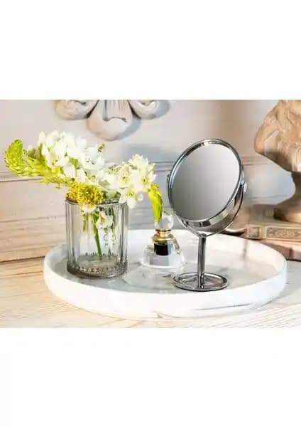 Madame Coco Bailey Oval Ayna: Modern ve Çok Yönlü Dekoratif Aksesuar