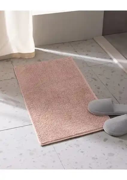 Madame Coco Conques Banyo Paspas: Şık ve Dayanıklı Modern Banyo Aksesuarı