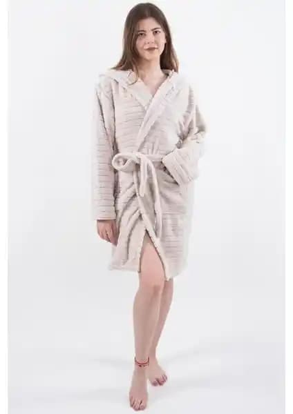 MaisonArt Comfy Kapşonlu Peluş Bornoz Sabahlık Kadınlar İçin Rahat ve Şık Tasarım