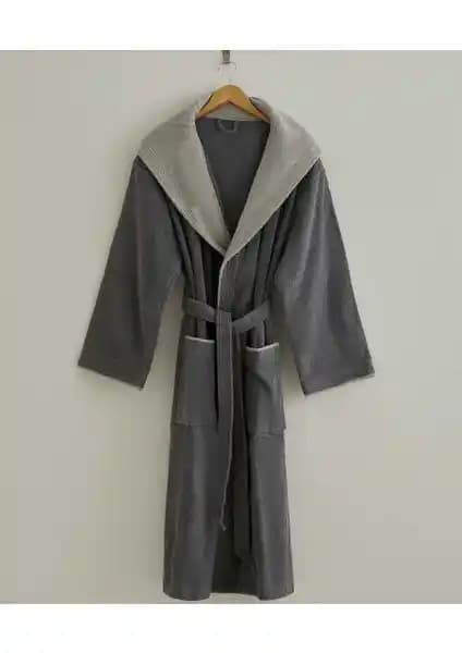 Maisonette Hera Bornoz: Şık Tasarım ve Yüksek Emicilik Özellikleriyle Konfor Sunar