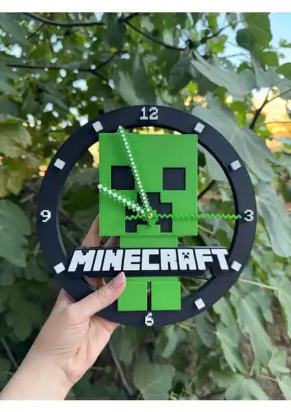 Minecraft Creeper Duvar Saati 3D: Oyun Temalı Dekoratif ve İşlevsel Duvar Saati