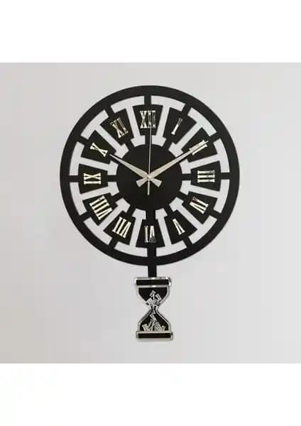 Modern Gümüş Sallanır Sarkaçlı Duvar Saati Dekorasyonuna Şık Bir Dokunuş